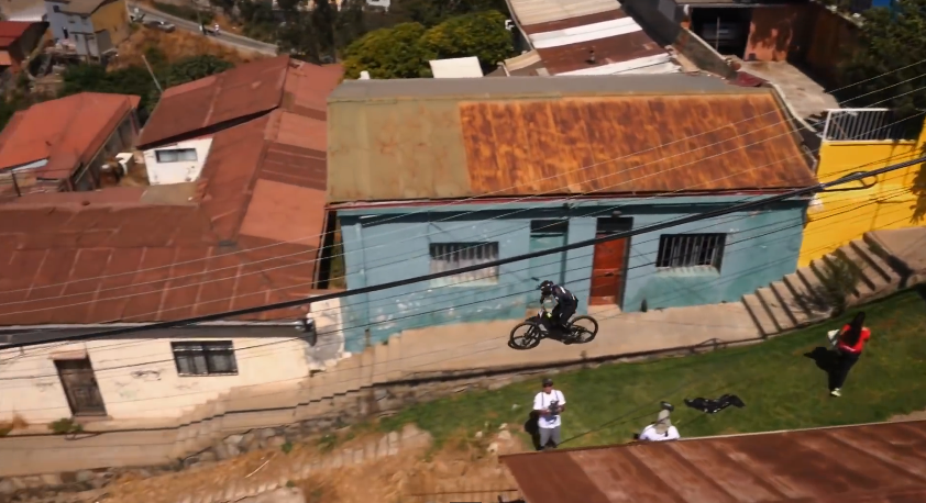 Urban Mountain Biking in Valparaíso