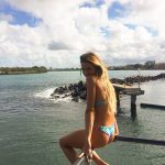 Alana Blanchard surf hot sexy bikini thong string nue nude