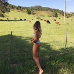 Alana Blanchard surf hot sexy bikini thong string nue nude