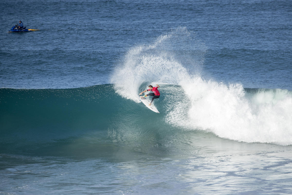 Frederico Morais surf at J-Bay Open