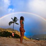 Alessa Quizon surf hot sexy bikini thong string nue nude