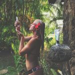 Tatiana Weston Webb surf hot sexy bikini thong string nue nude