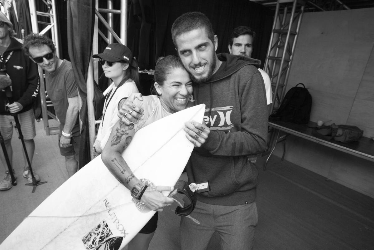 Silvana Lima et Filipe Toledo remportent respectivement les Swatch Pro et Hurley Pro Trestles en Californie !