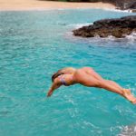 alana blanchard moana bikini string thong ass nude nue sexy topless