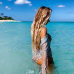 alana blanchard moana bikini string thong ass nude nue sexy topless