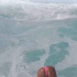 tia-blanco surfeuse bikini hot string thong ass nude nue sexy topless