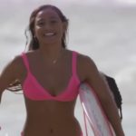 tia-blanco surfeuse bikini hot string thong ass nude nue sexy topless