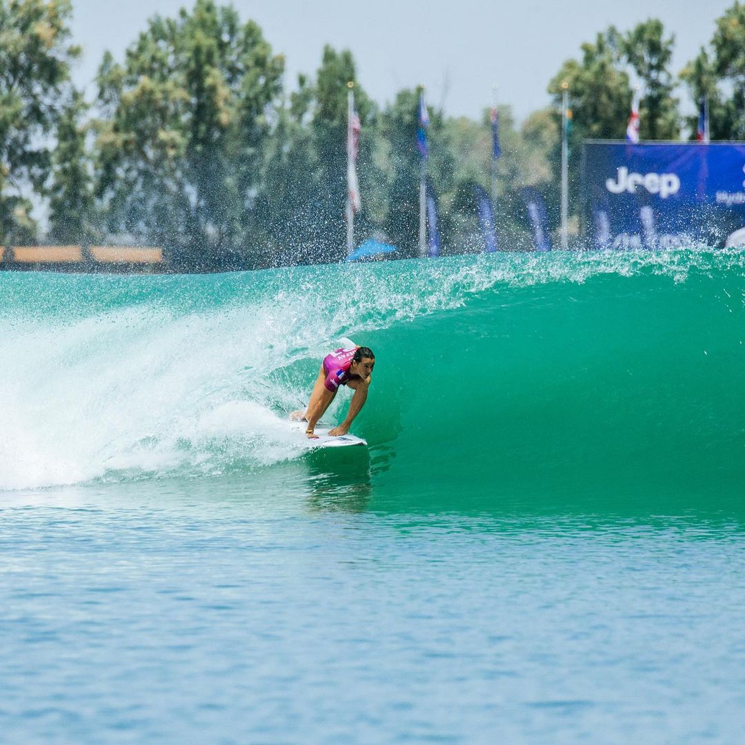 johanne defay remporte le surf ranch pro 2021