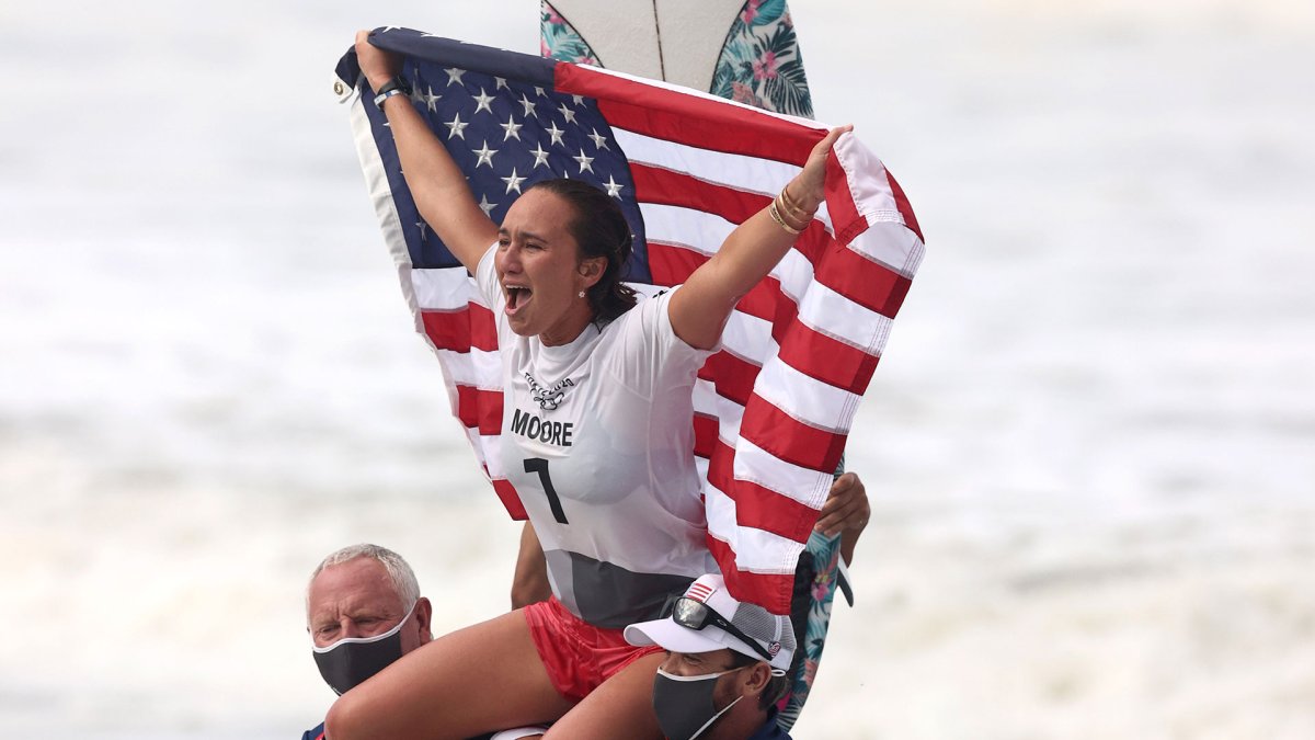 carissa moore championne olympique de surf tokyo 2020 médaille d'or